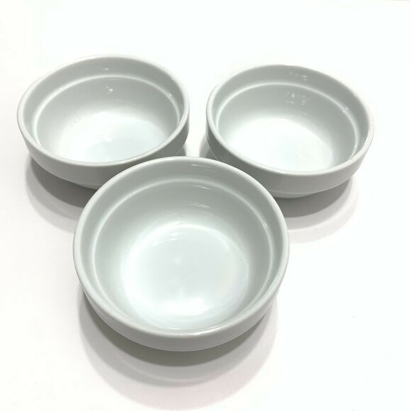 Fiddle & Fern Set of 3 Pieces White Porcelain Pinch Bowls 4.5 fl.oz / 133 ml New - Picture 13 of 14